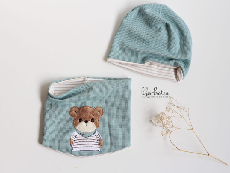 Set Grösse 46/48: Mütze und Halssocke mit Bär