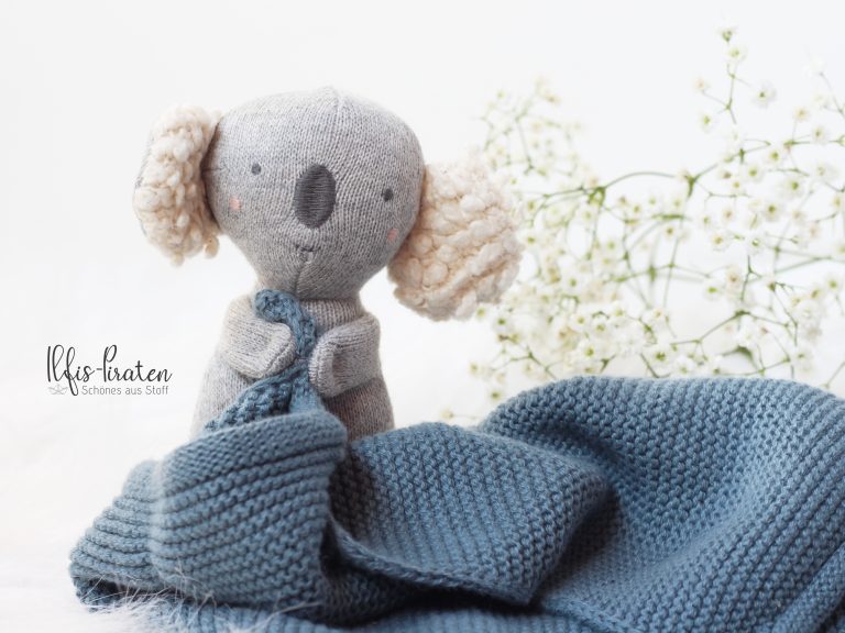 Bio Schnuffeltuch Koala blau– Personalisierbares Bio-Kuscheltuch für Babys | Geschenkidee